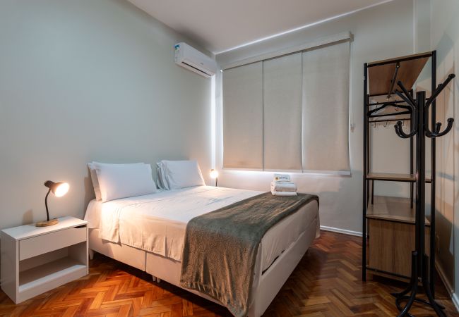 Apartamento em Rio de Janeiro - PM203 (Zona1)