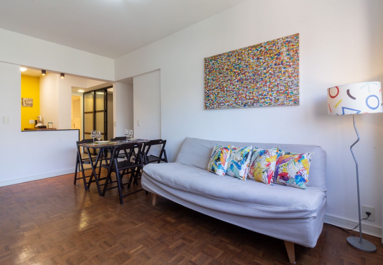 Apartamento em Rio de Janeiro - AC402 (Zona1)