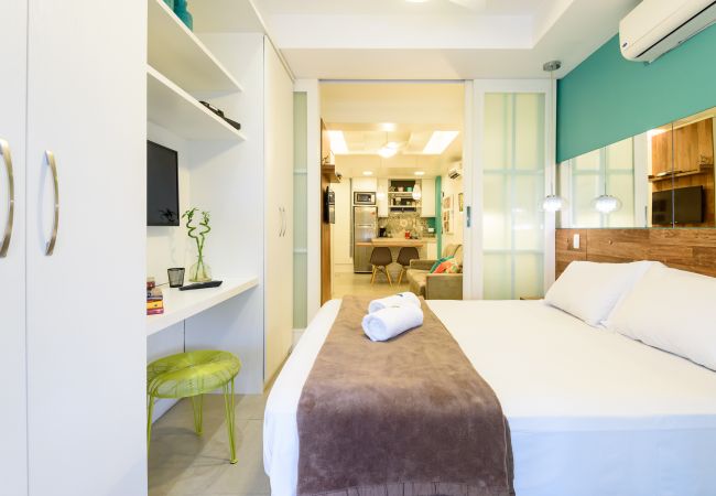 Apartamento em Rio de Janeiro - PJ204 (Zona4)