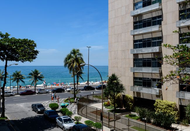 Apartamento em Rio de Janeiro - GU301 (Zona1)