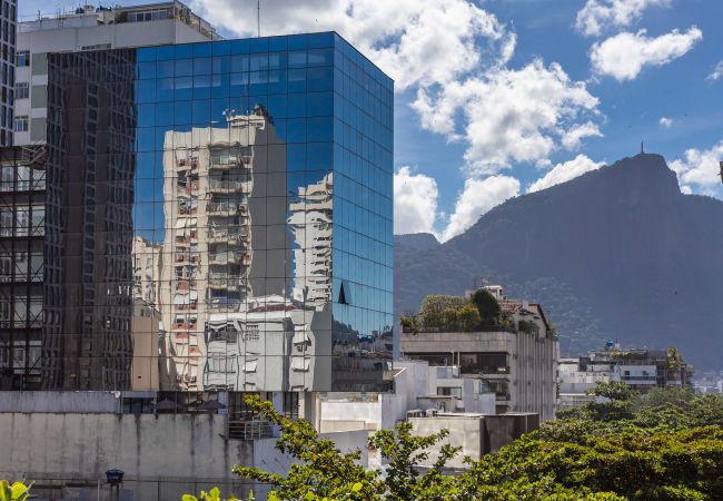 Apartamento em Rio de Janeiro - VP604 (Zona1)