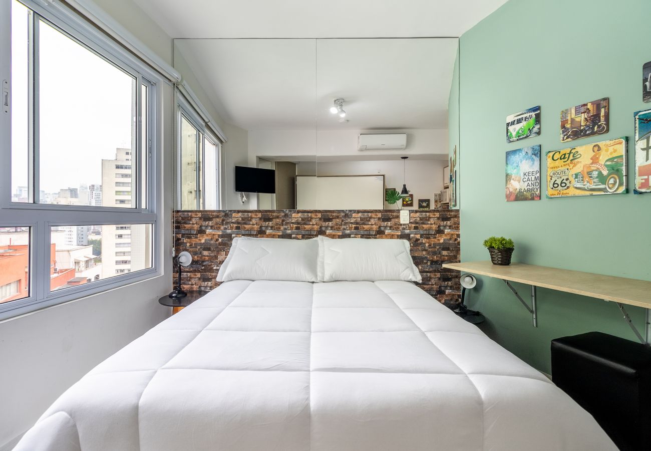 Estúdio em São Paulo - AV1204