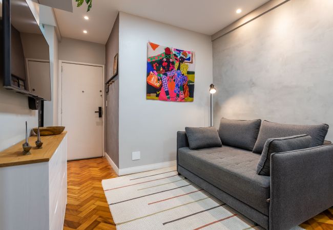 Apartamento em Rio de Janeiro - BI204 (Zona2)