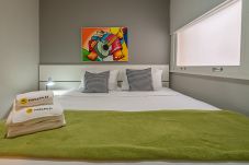 Apartamento em Rio de Janeiro - STC303 (Zona3)
