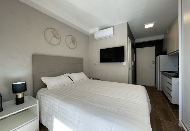  em São Paulo - YCP-STUDIO613