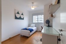 Apartamento em São Paulo - IA71 Apto 3 quartos Itaim 4p/3q