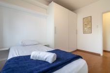 Apartamento em São Paulo - IA71 Apto 3 quartos Itaim 4p/3q